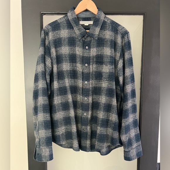 Outerknown Men's Jasper Transitional Flannel - Marine Rocky Point Plaid - M - Picture 2 of 10
